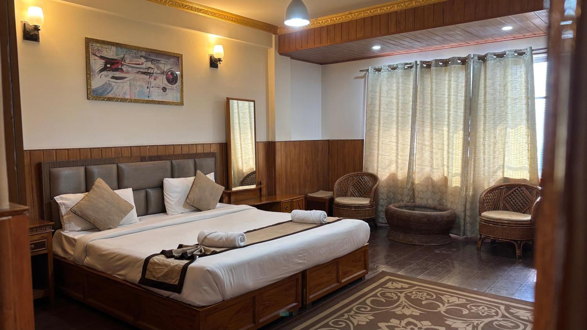 Hotel Kasturi Palace & Restaurant Darjeeling Darjeeling  Extérieur photo