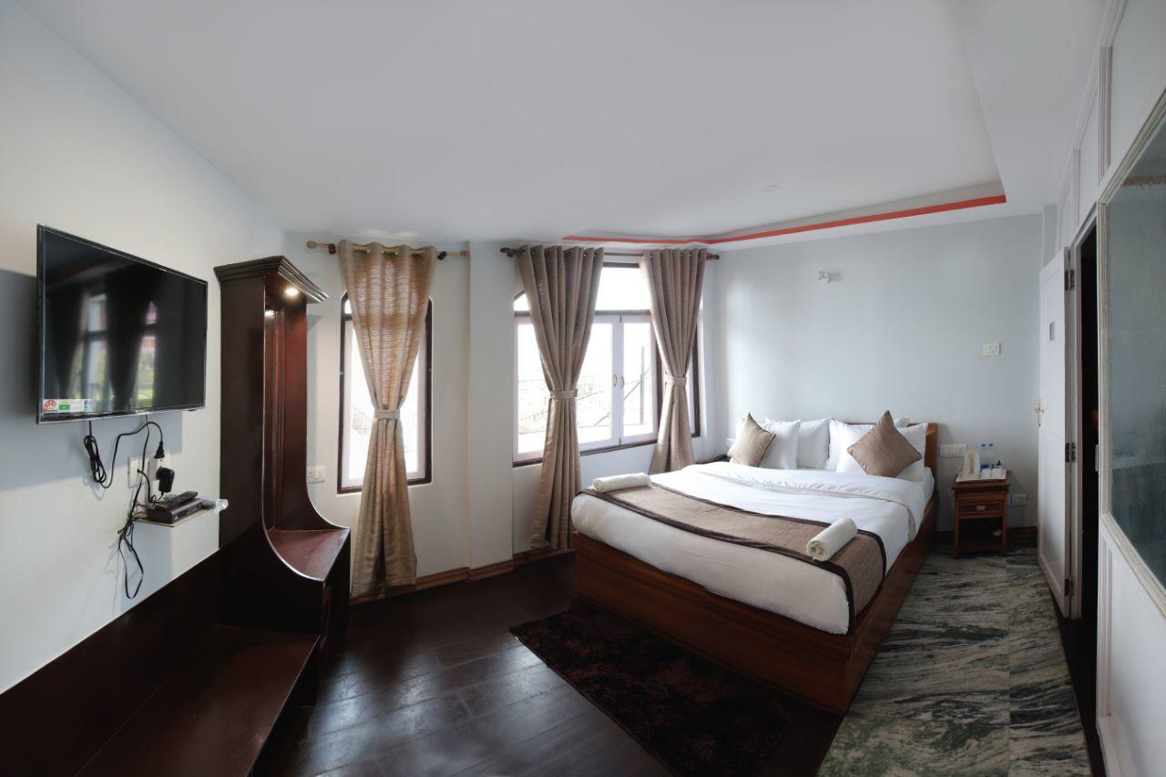 Hotel Kasturi Palace & Restaurant Darjeeling Darjeeling  Extérieur photo